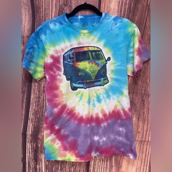 Volkswagen hippie van tie dye cotton T-shirt women’s size M
